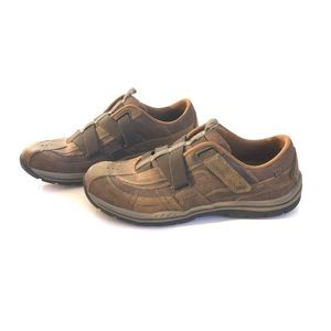 Skechers Urban Track Palms Elastic Strap Oxfords